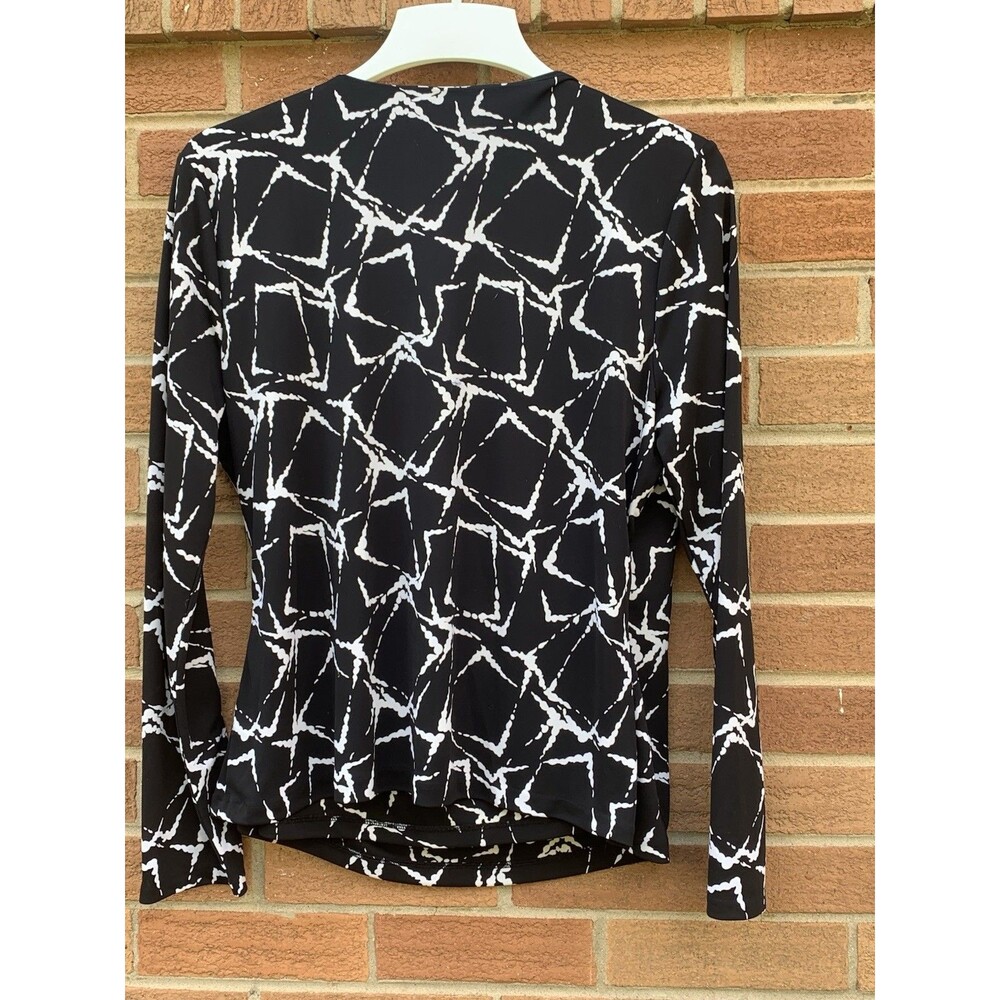 Jones New York Blouse, Size Extra Large Gorgeous, Black & White Pattern XL